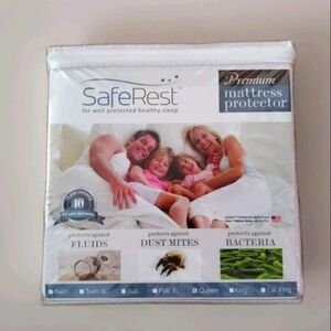 🔥SafeRest Waterproof Cotton Premium Mattress Protector, Queen, (White)🔥